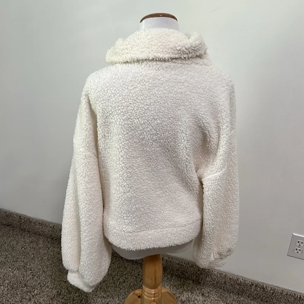 😊 Express Pullover Teddy Jacket - Picture 3 of 5